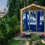 Wiesenhaus *