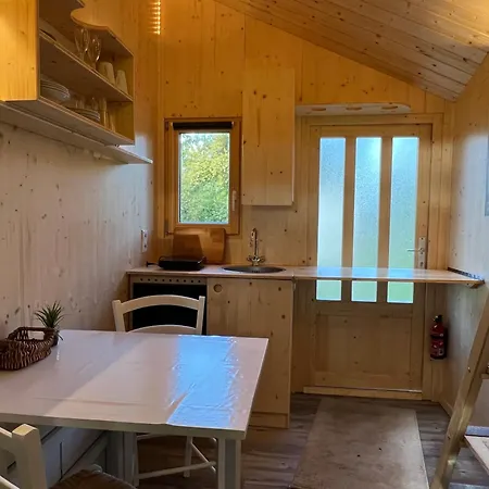 Apartment Wiesenhaus: Wohnen Im Tiny House Direkt Am Rhein *
