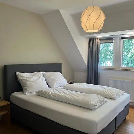 Wiesenhaus: Wohnen Im Tiny House Direkt Am Rhein