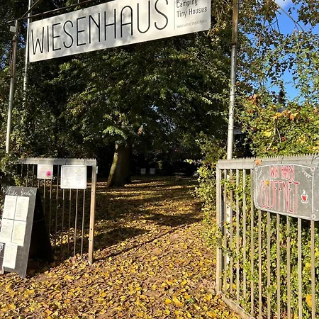 Wiesenhaus: Wohnen Im Tiny House Direkt Am Rhein Köln
