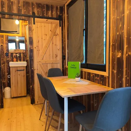 Apartment Wiesenhaus: Wohnen Im Tiny House Direkt Am Rhein Köln