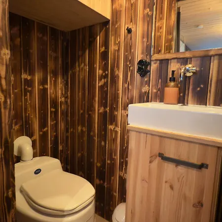 Wiesenhaus: Wohnen Im Tiny House Direkt Am Rhein