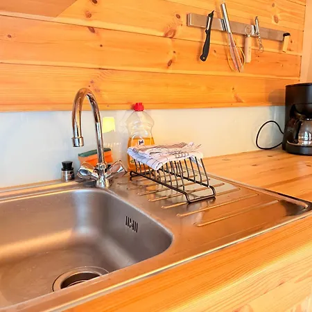 Wiesenhaus: Wohnen Im Tiny House Direkt Am Rhein Apartment Köln